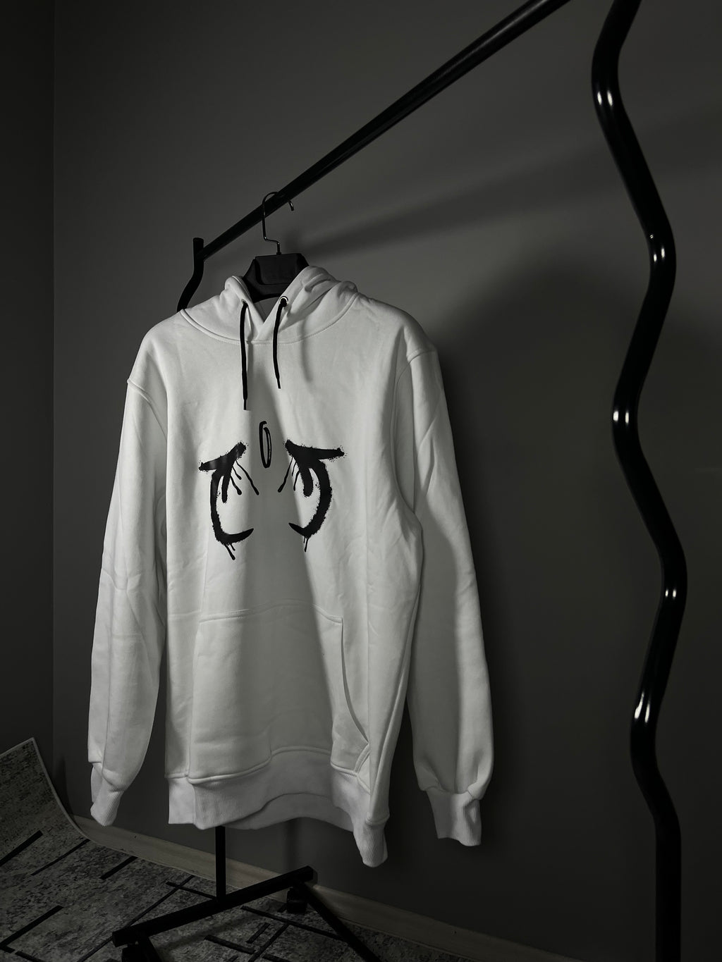 LOOK AGAIN — Beyaz Grafik Hoodie