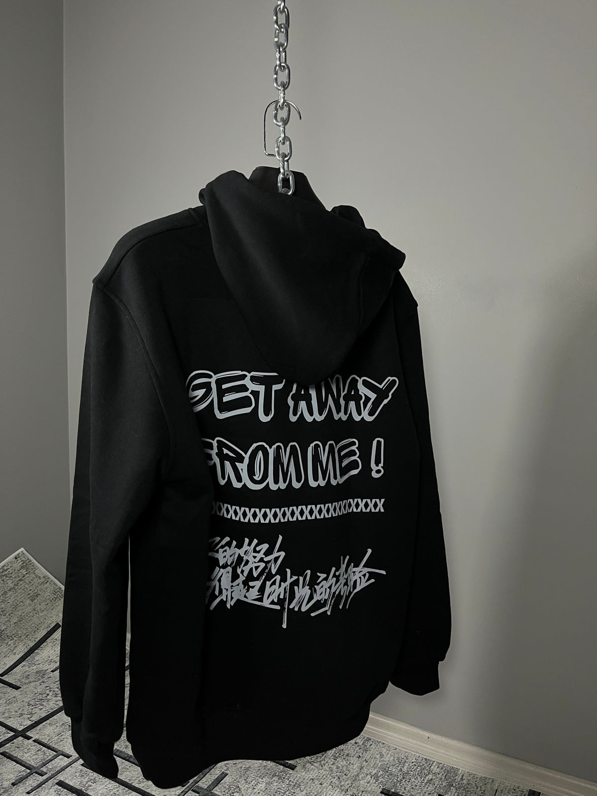 GET AWAY — Taç Baskılı Siyah Hoodie